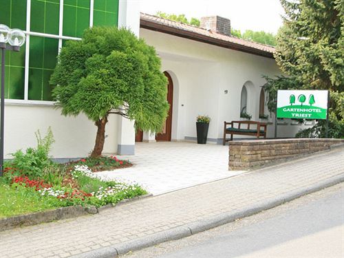 Gartenhotel Triest Bad Soden-Salmuenster Exterior photo